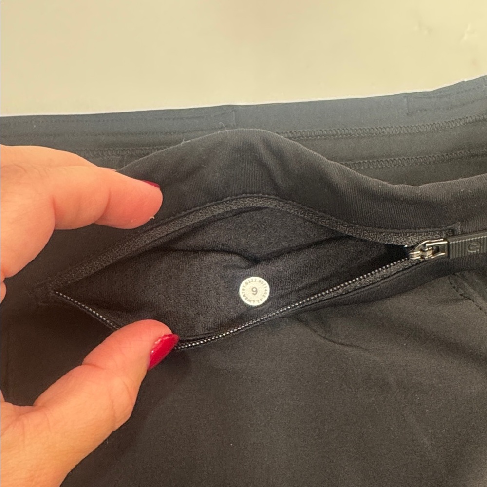 Lululemon Pace Revival Mid-Rise Skirt - size 6 black, like new! Worn once - Picture 7 of 10